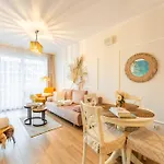Laba Kolobrzeg Apartamenty Kasprowicza 20C Parking Basen Fitness Bawialnia W Cenie, Parkplatz Schwimmbad Fitness Spielzimmer Im Preis